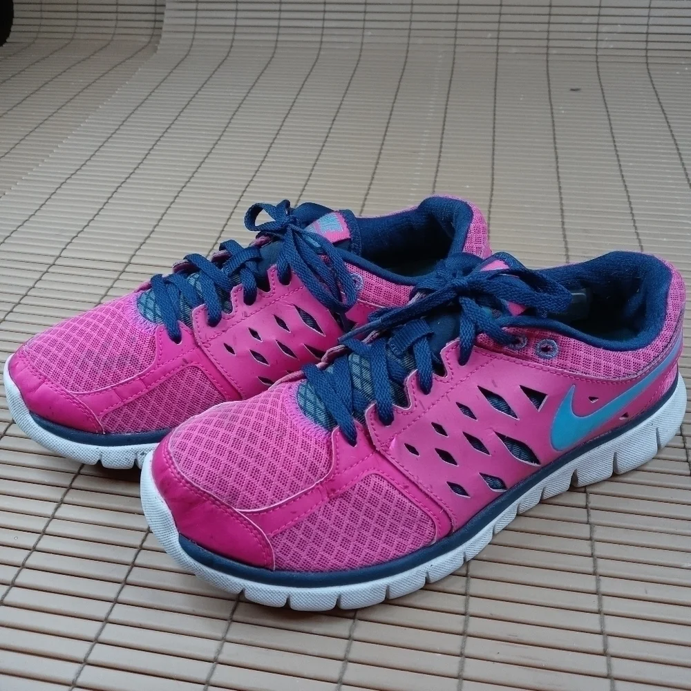 Nike Womens Flex Fitsole 2013 Running Shoes 580440-601 Low Top Lace Up 8.5 pink.